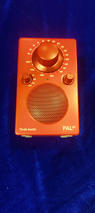 Портативный радиоприемник Tivoli PAL BT Цвет: Красный [Red]