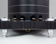 Напольная акустическая система Gauder DARC 100 Be L DV MK2 Цвет: Черный алюминий/Серебро [ALUMINIUM BLACK/SILVER]