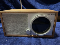 Радиоприемник с Wi-Fi Tivoli Model One Digital Gen 2