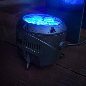 Cameo ROOT PAR IP – Стационарный LED PAR, RGBW 7×8 Вт., Cameo ROOT PAR IP – Стационарный LED PAR, RGBW 7×8 Вт.,