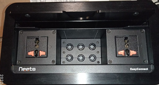 Кабельный лючок Neets EasyConnect - Power UNI