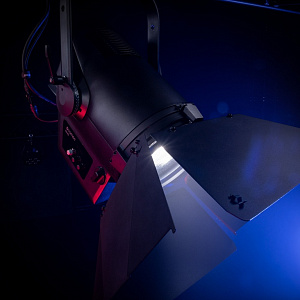 LED прибор Cameo F4 D LED прибор Cameo F4 D