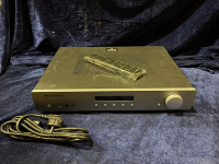 Интегральный усилитель Cambridge Audio AXA35