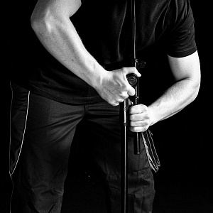 Профессиональная микрофонная стойка Gravity TMS 4321 B Профессиональная микрофонная стойка Gravity TMS 4321 B