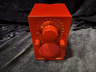 Портативный радиоприемник Tivoli PAL BT