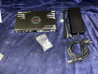 Матричный коммутатор Lightware UCX-4x2-HC30