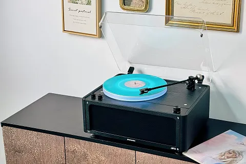Один корпус – две системы: Phaze Audio представляет новый виниловый проигрыватель Julia